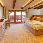 831345571 Hotel STRACHANOVKA ***